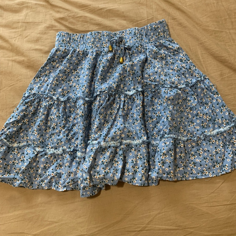 Light blue floral mini skirt